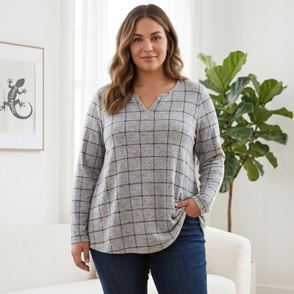 Lane Bryant Top Womens 18 20 Grey Windowpane Plaid V Neck Long Sleeve Knit Soft